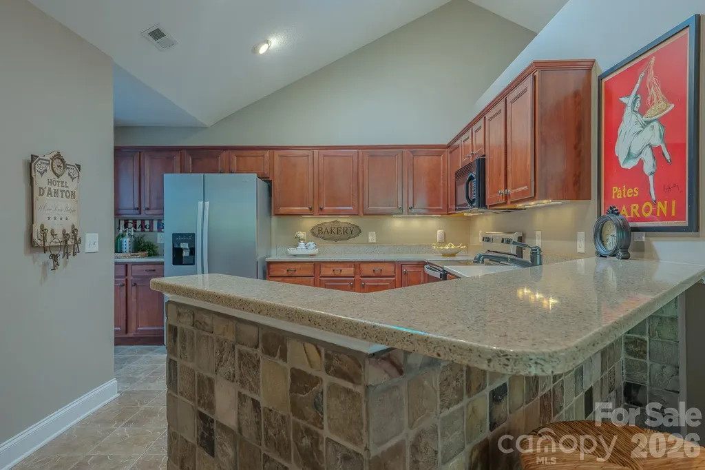 52 Mountain Meadow Circle Weaverville NC 28787