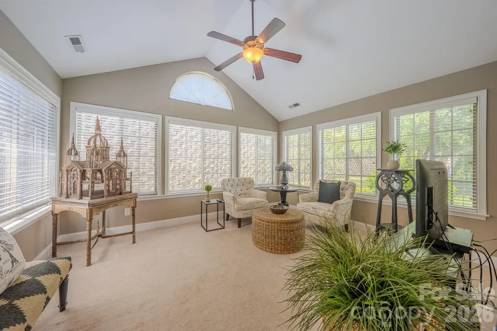 52 Mountain Meadow Circle Weaverville NC 28787