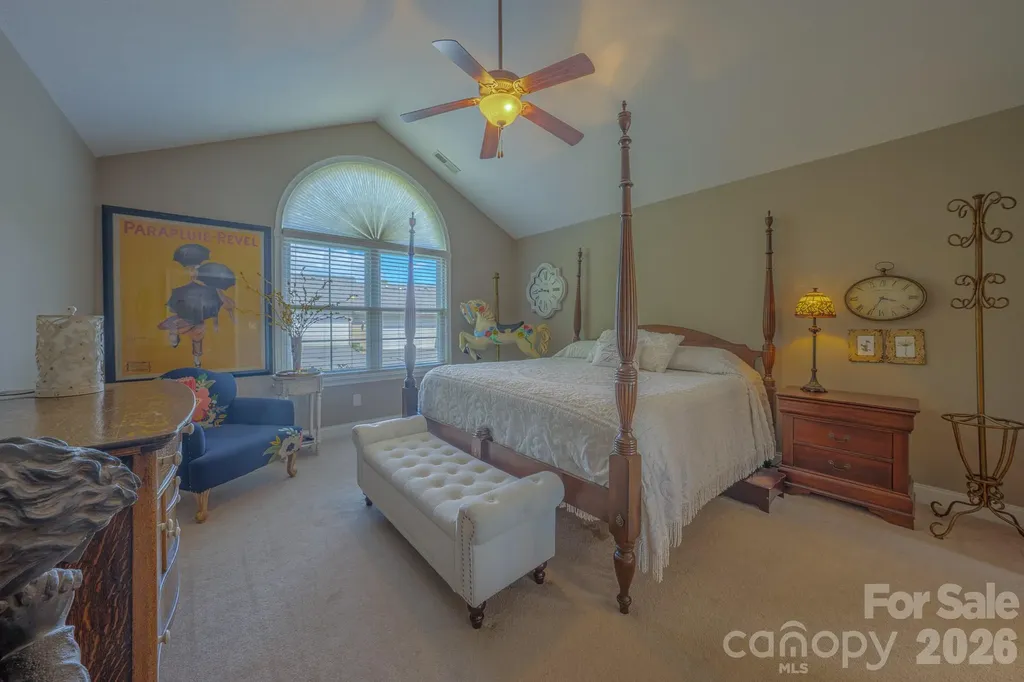 52 Mountain Meadow Circle Weaverville NC 28787