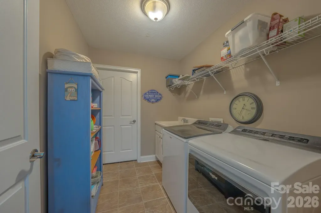 52 Mountain Meadow Circle Weaverville NC 28787