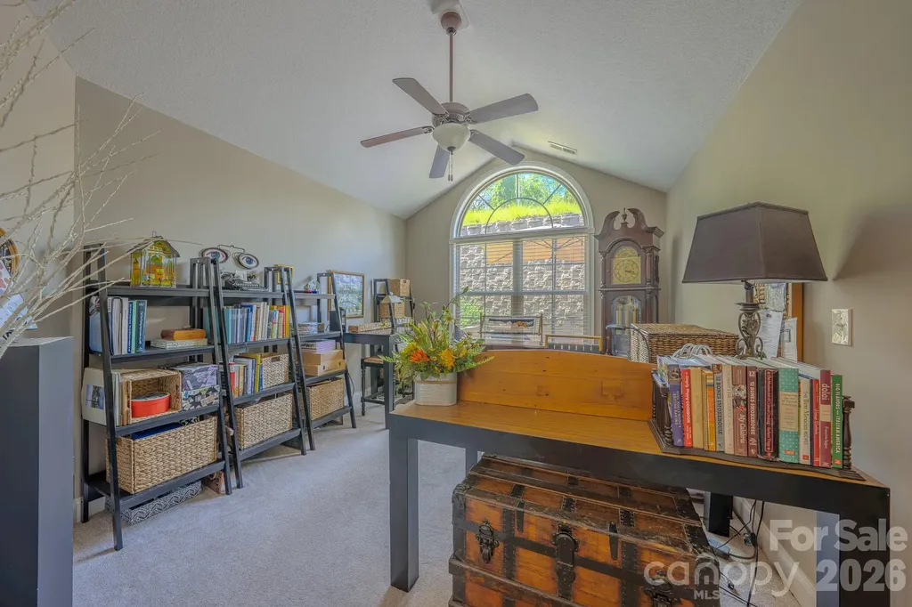 52 Mountain Meadow Circle Weaverville NC 28787