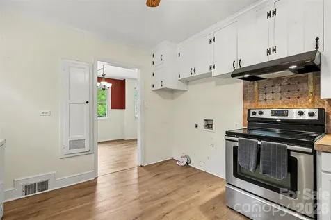 217 Oakwood Avenue York SC 29745