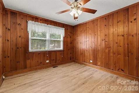217 Oakwood Avenue York SC 29745