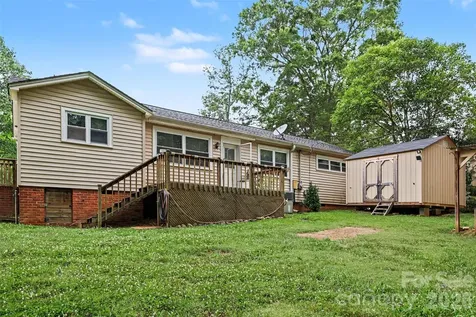 217 Oakwood Avenue York SC 29745