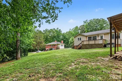 217 Oakwood Avenue York SC 29745