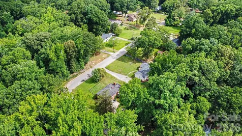 217 Oakwood Avenue York SC 29745