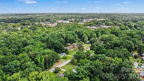 217 Oakwood Avenue York SC 29745