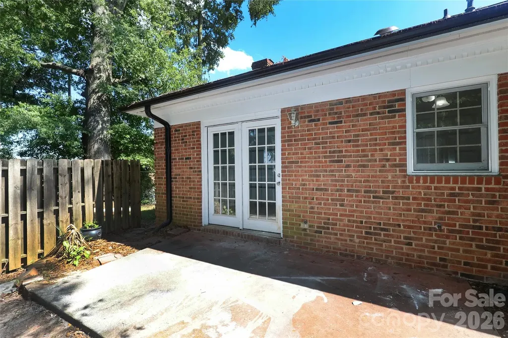 1214 E Franklin Boulevard Gastonia NC 28054