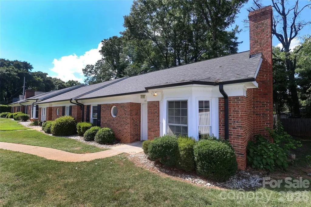 1214 E Franklin Boulevard Gastonia NC 28054