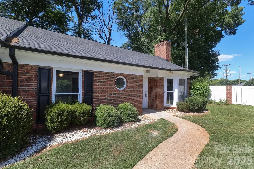 1214 E Franklin Boulevard Gastonia NC 28054