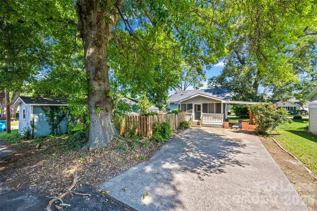 103 Rankin Street Belmont NC 28012
