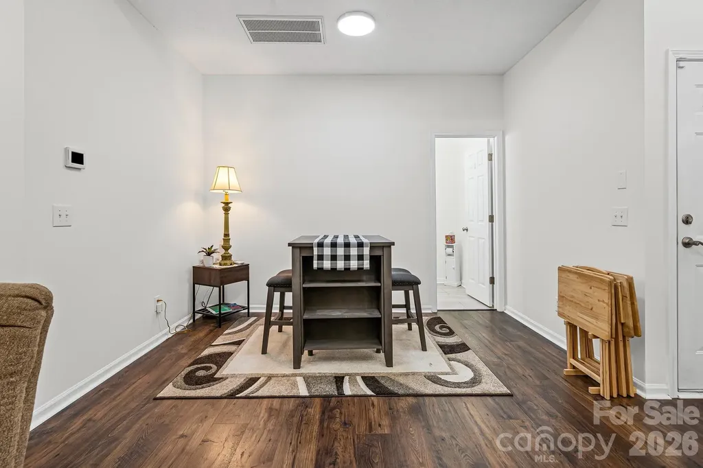 2737 Mill Valley Court Matthews NC 28105