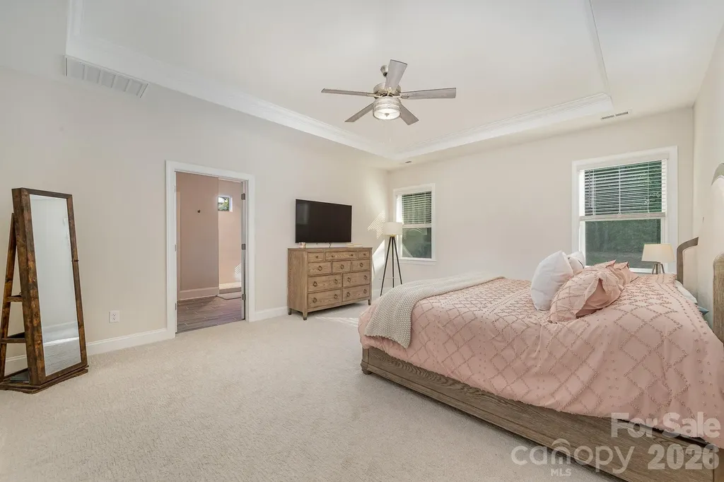 1390 Cedardale Lane Denver NC 28037