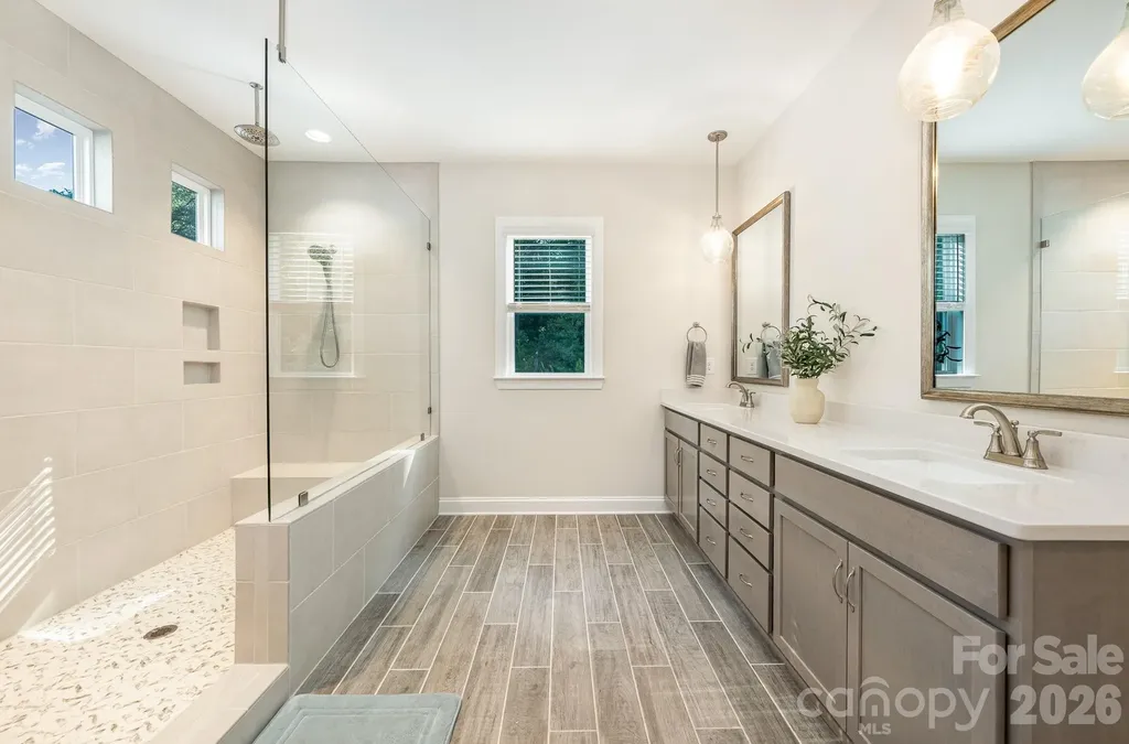 1390 Cedardale Lane Denver NC 28037