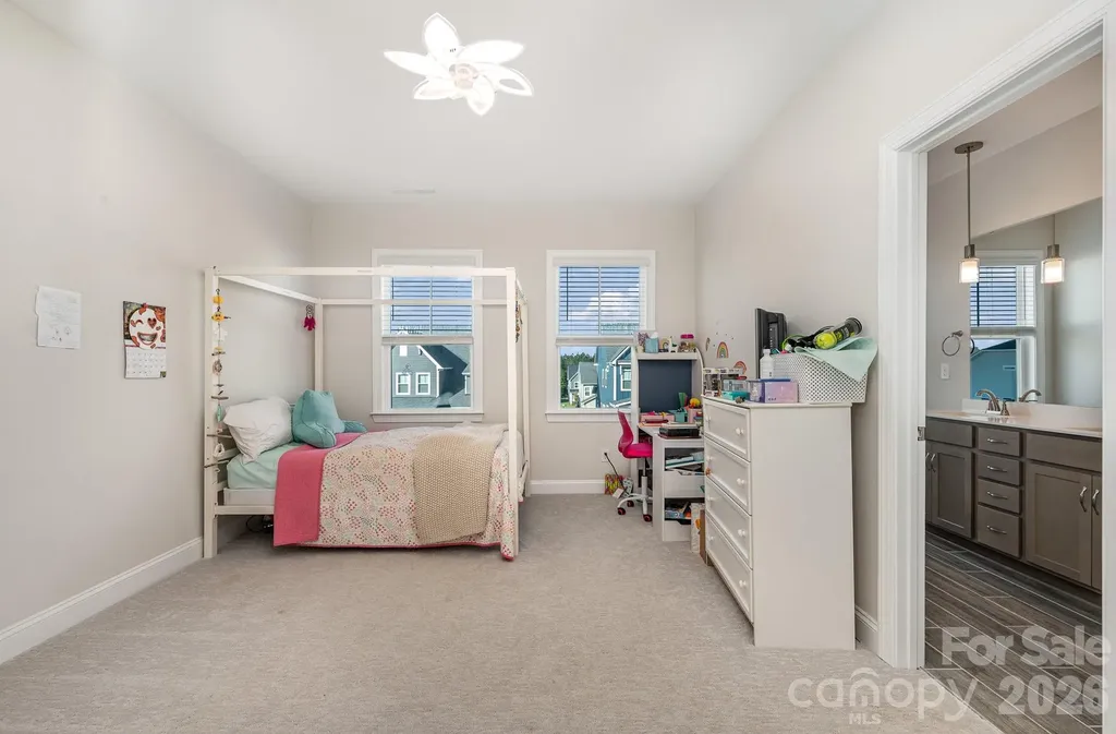 1390 Cedardale Lane Denver NC 28037