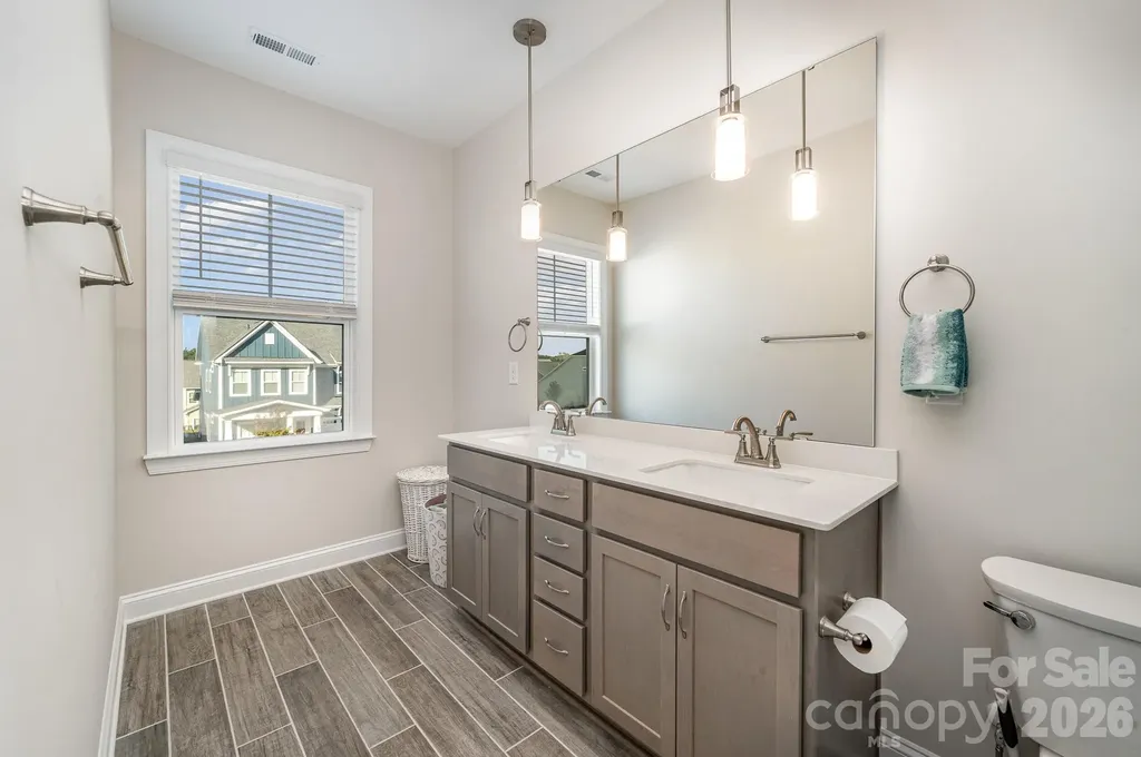 1390 Cedardale Lane Denver NC 28037