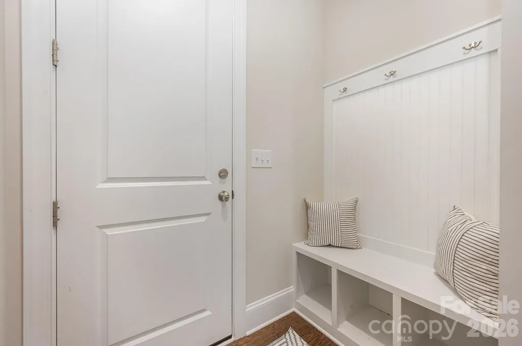 1390 Cedardale Lane Denver NC 28037
