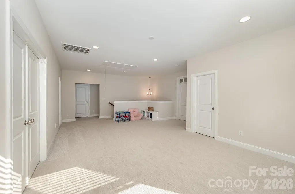 1390 Cedardale Lane Denver NC 28037