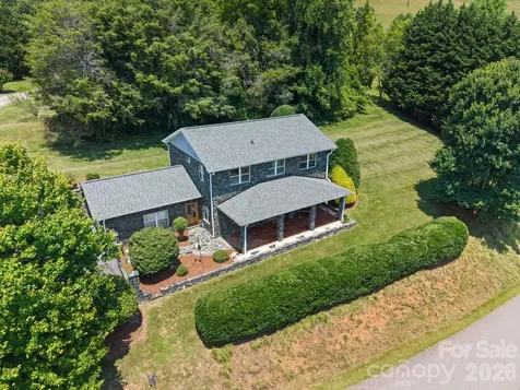 195 Oak Lane Mars Hill NC 28754