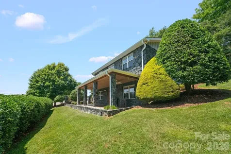 195 Oak Lane Mars Hill NC 28754