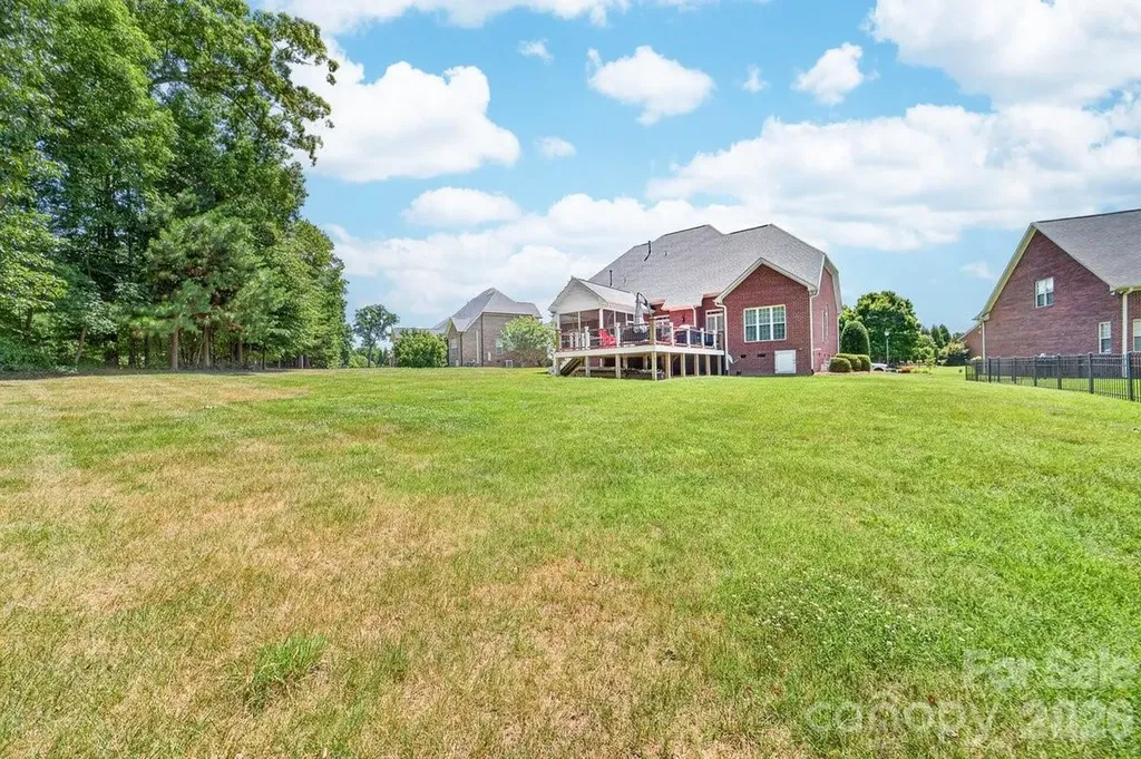 5633 Old Town Lane Gastonia NC 28056