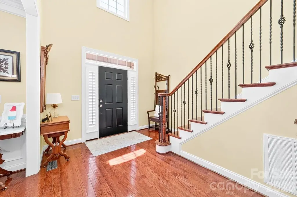 5633 Old Town Lane Gastonia NC 28056