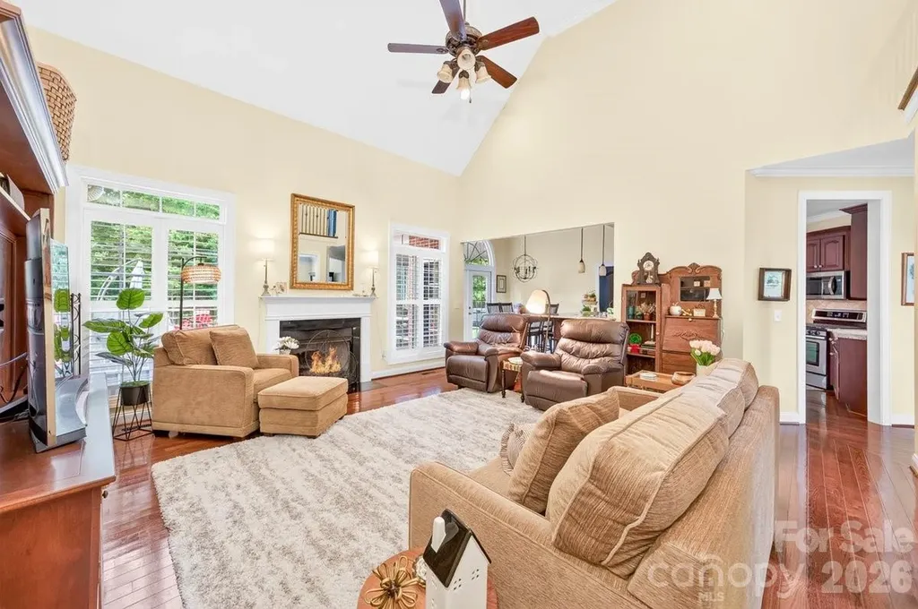 5633 Old Town Lane Gastonia NC 28056