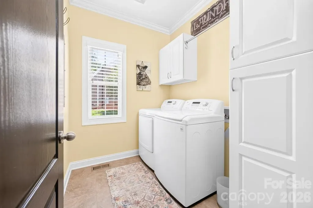5633 Old Town Lane Gastonia NC 28056