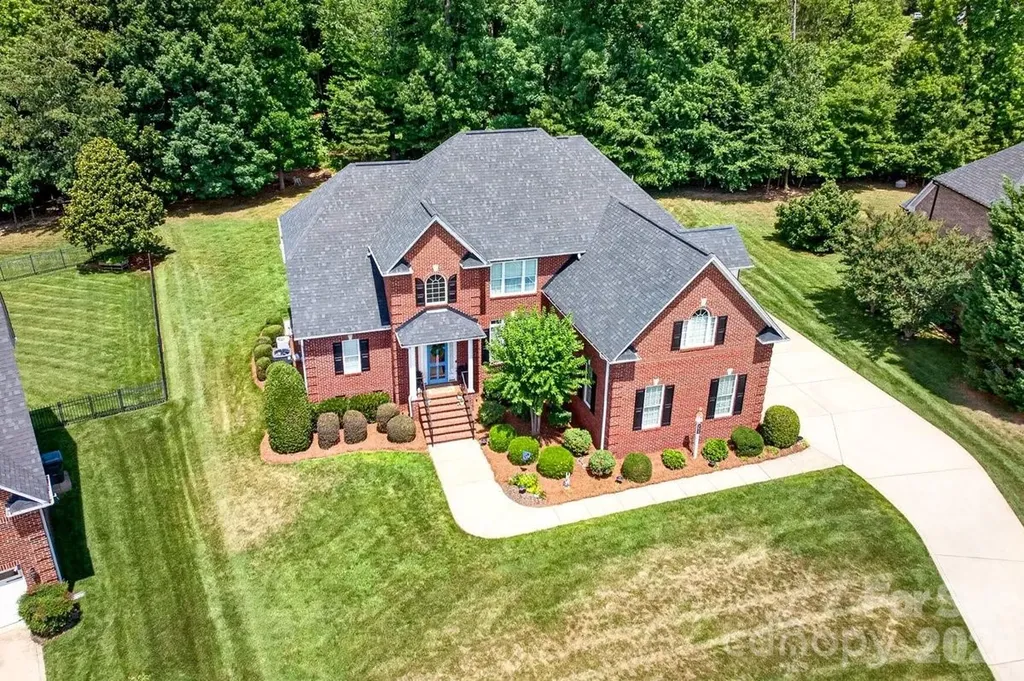 5633 Old Town Lane Gastonia NC 28056