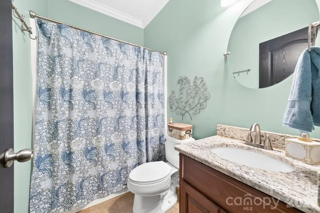 5633 Old Town Lane Gastonia NC 28056