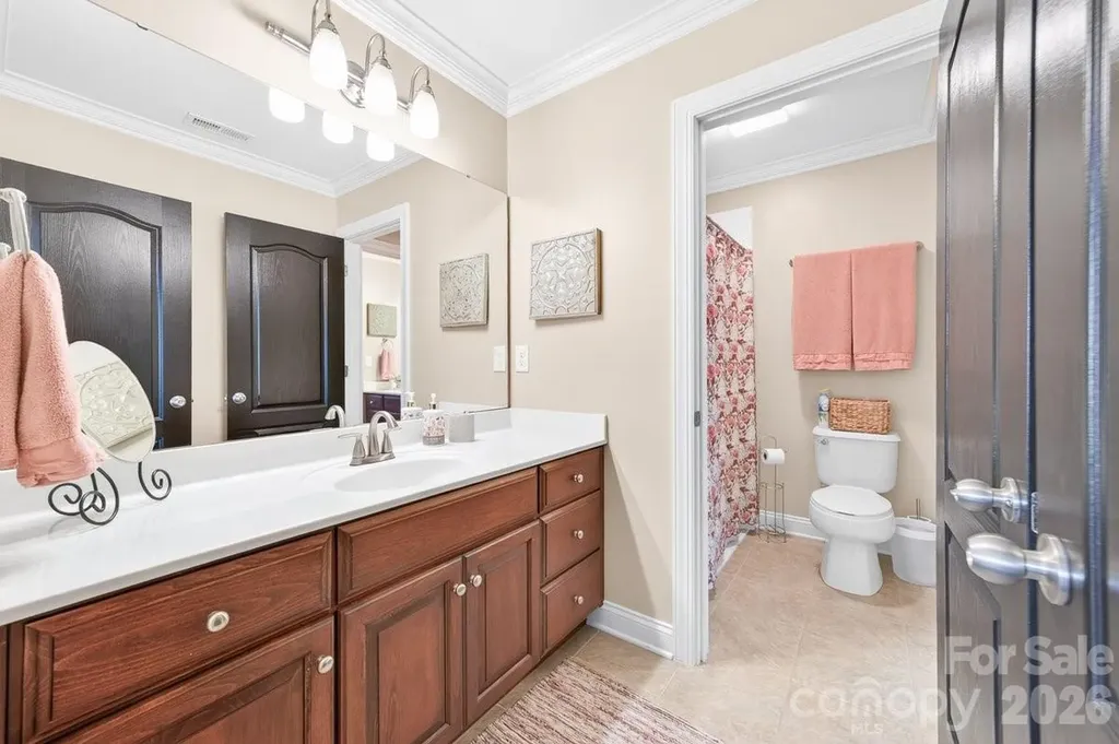 5633 Old Town Lane Gastonia NC 28056