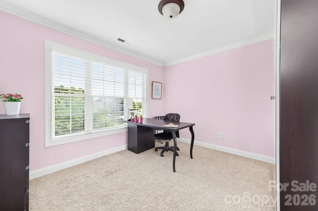5633 Old Town Lane Gastonia NC 28056