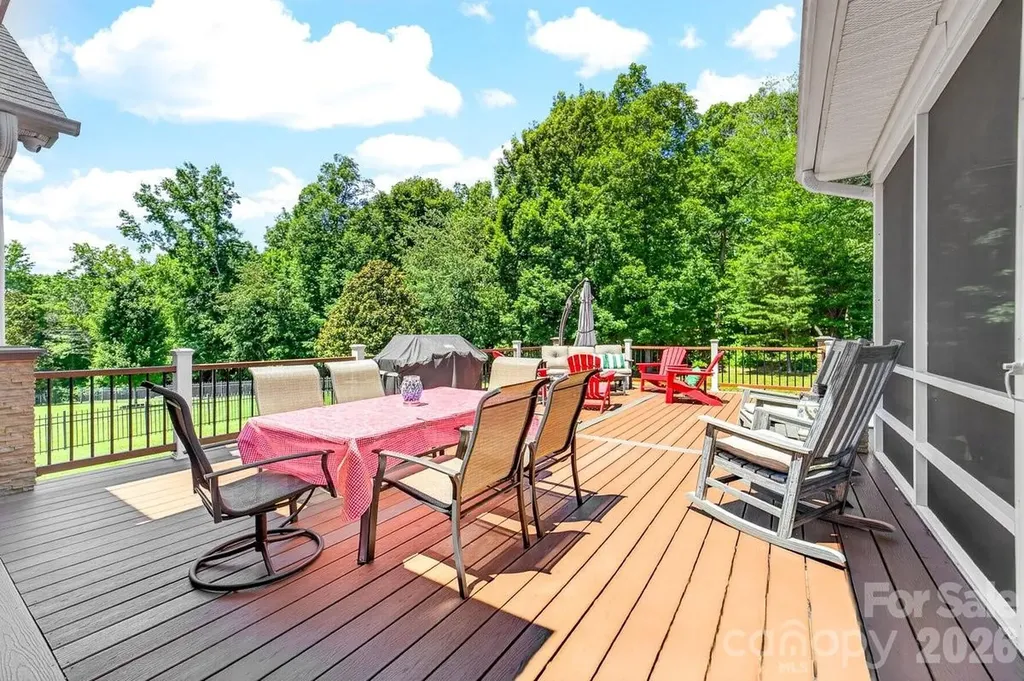 5633 Old Town Lane Gastonia NC 28056