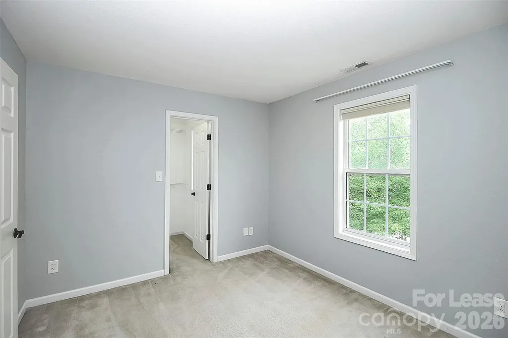 5227 Silabert Avenue Charlotte NC 28205