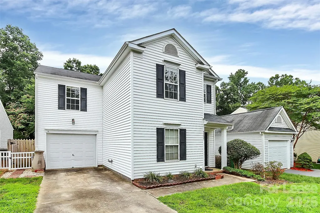 5227 Silabert Avenue Charlotte NC 28205