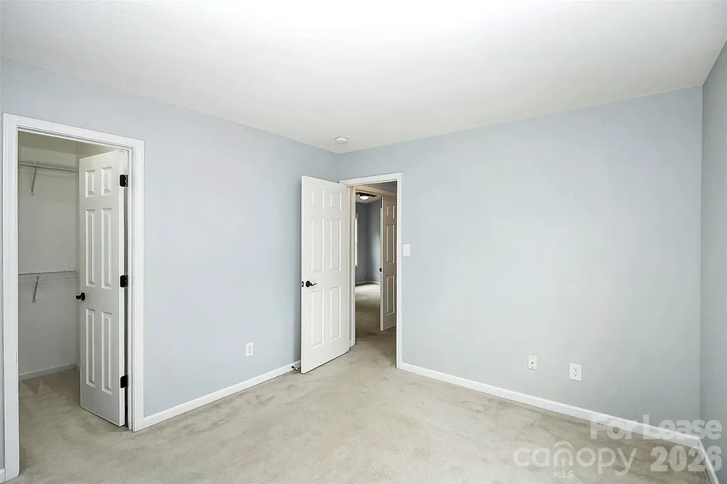 5227 Silabert Avenue Charlotte NC 28205