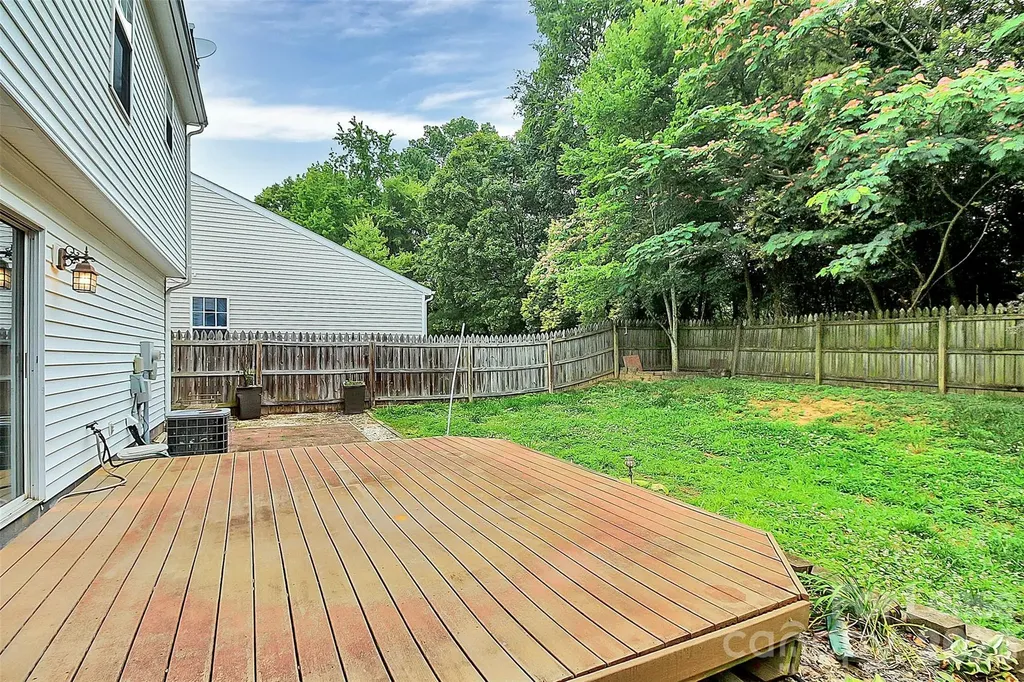 5227 Silabert Avenue Charlotte NC 28205