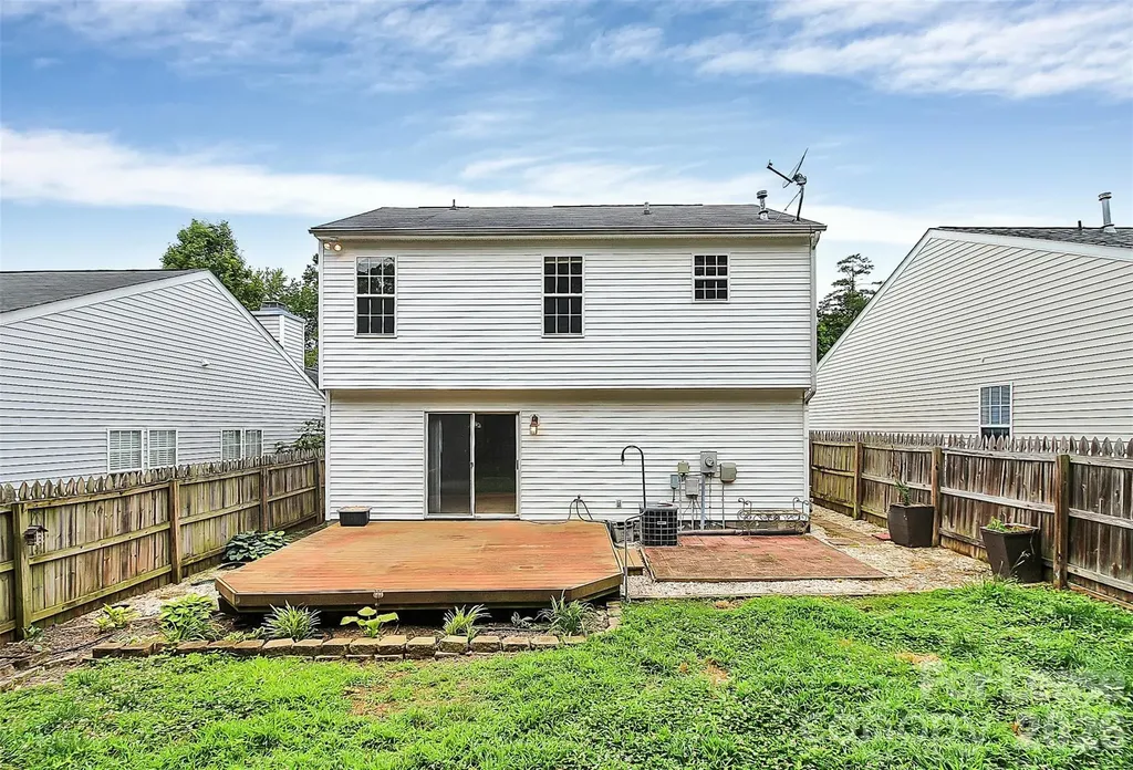 5227 Silabert Avenue Charlotte NC 28205