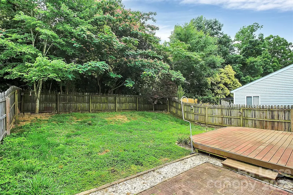 5227 Silabert Avenue Charlotte NC 28205