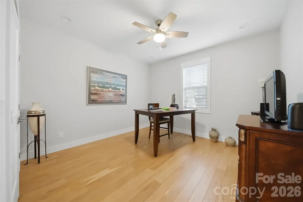 2630 36th Avenue NE Hickory NC 28601