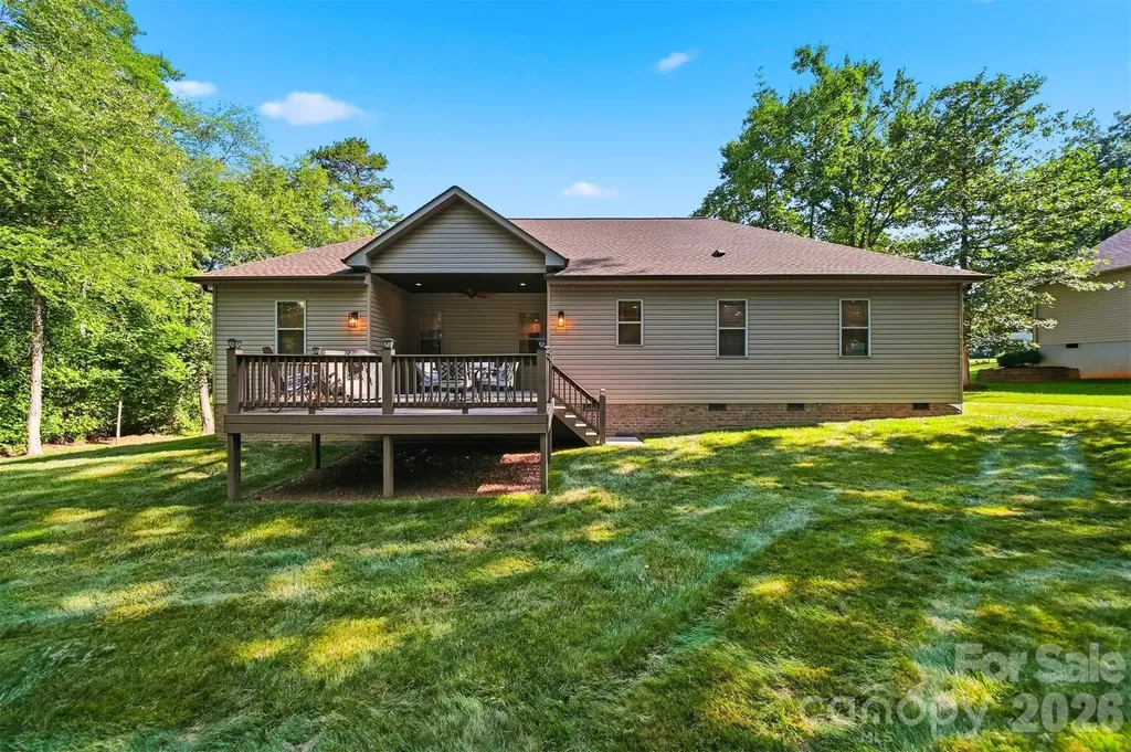 2630 36th Avenue NE Hickory NC 28601