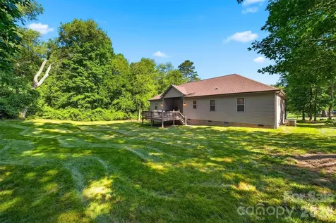 2630 36th Avenue NE Hickory NC 28601
