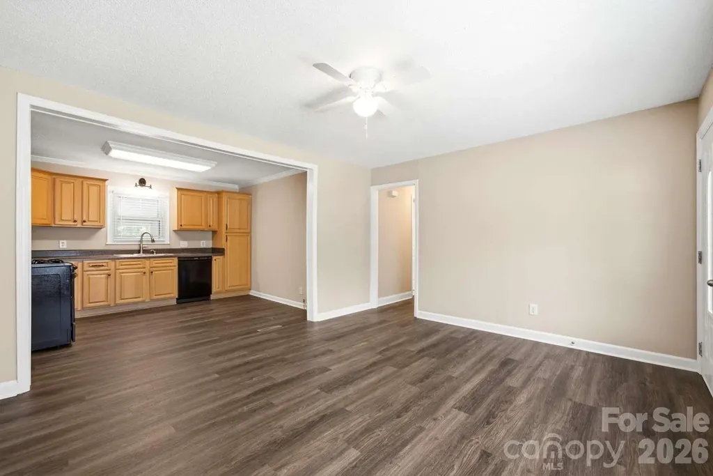 211 Valleydale Drive Gastonia NC 28056