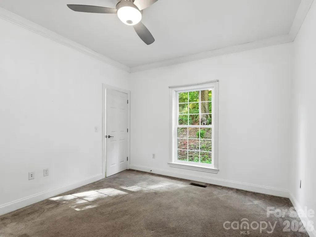 35 Cedar Farm Road Asheville NC 28803
