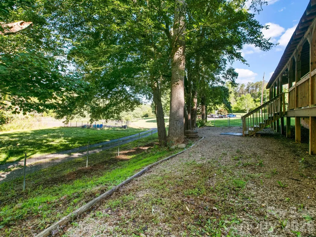 35 Cedar Farm Road Asheville NC 28803