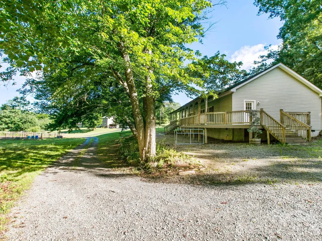 35 Cedar Farm Road Asheville NC 28803