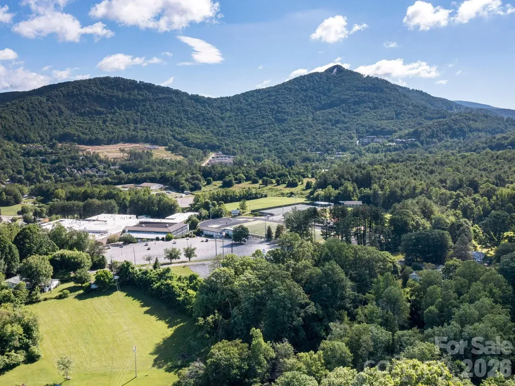 35 Cedar Farm Road Asheville NC 28803