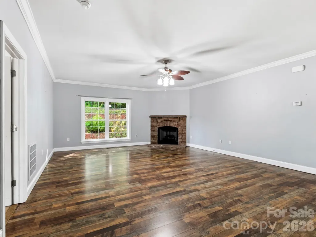 35 Cedar Farm Road Asheville NC 28803