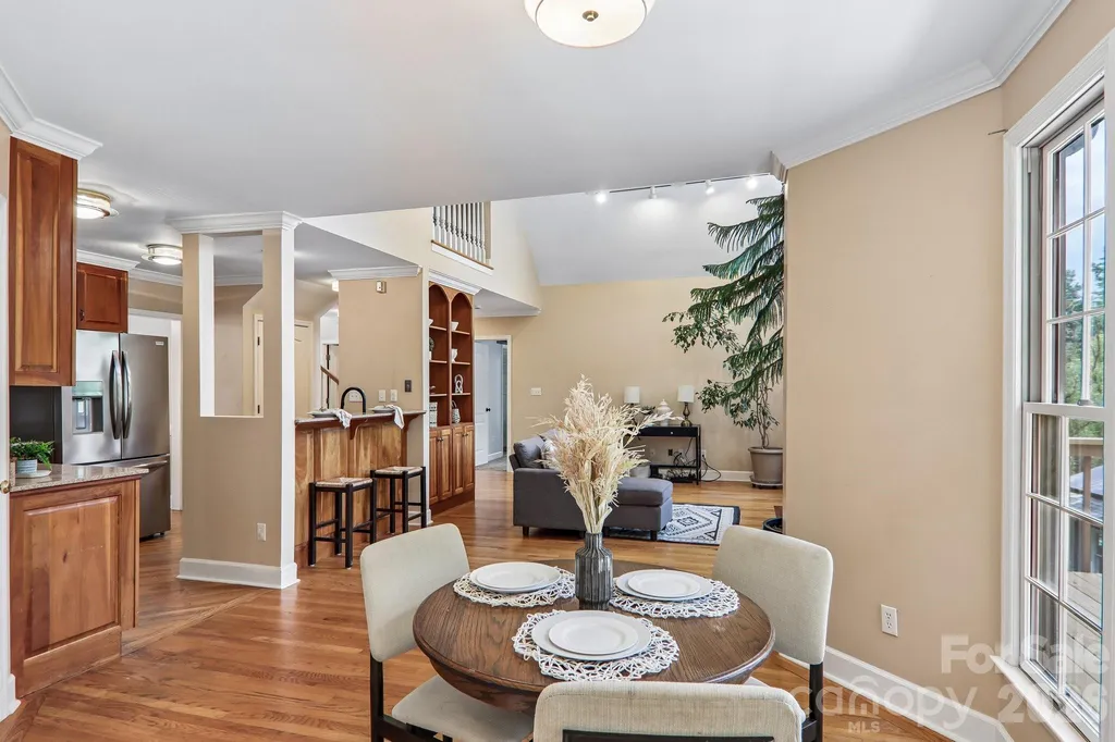104 Meadow Lake Road Asheville NC 28803