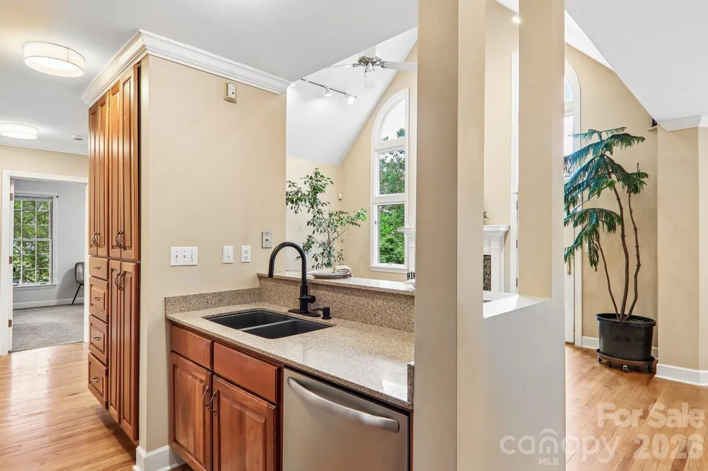 104 Meadow Lake Road Asheville NC 28803